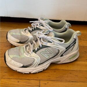 New Balance 530 in White and Green
